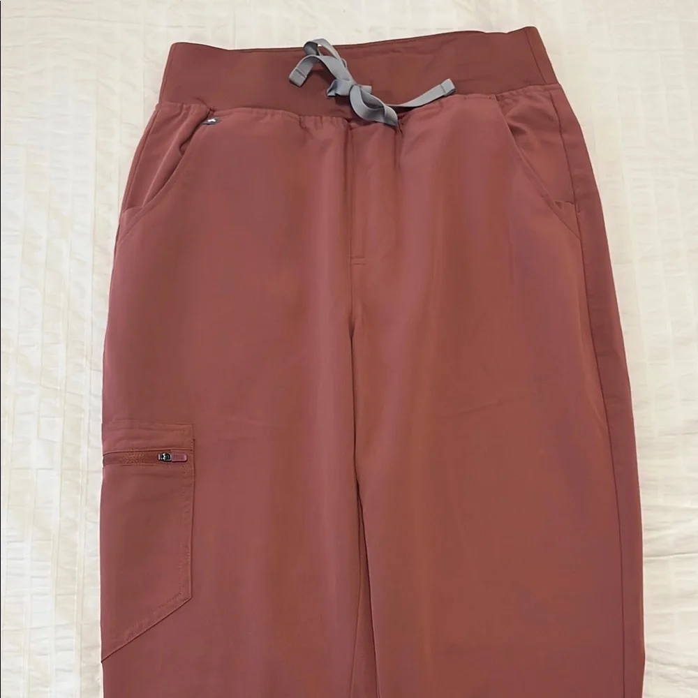 Figs “Mauve” scrub set - Picture 4 of 6